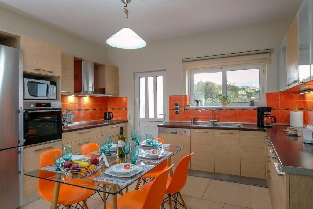Bay View Apartment La Canea Esterno foto
