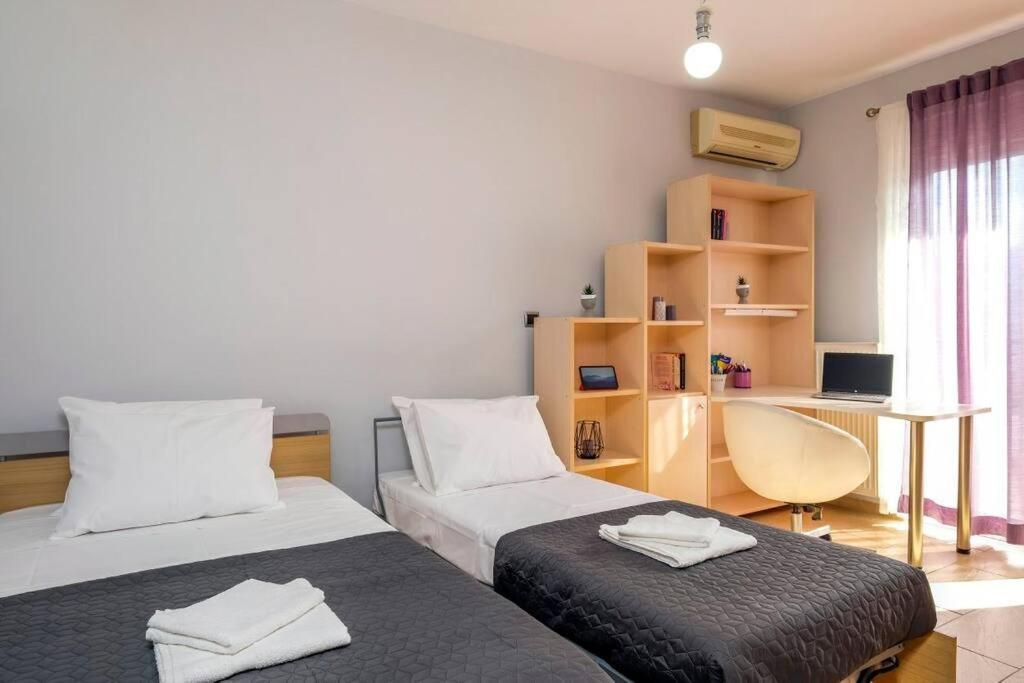 Bay View Apartment La Canea Esterno foto