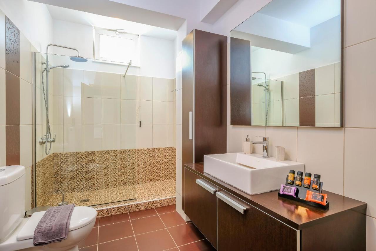 Bay View Apartment La Canea Esterno foto