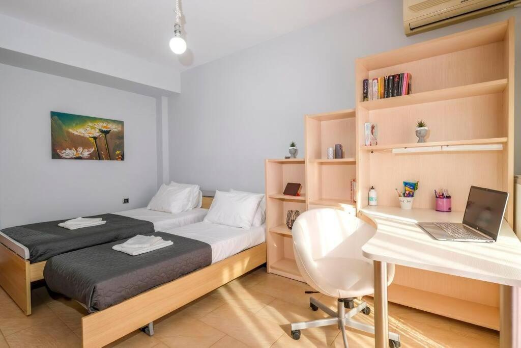 Bay View Apartment La Canea Esterno foto