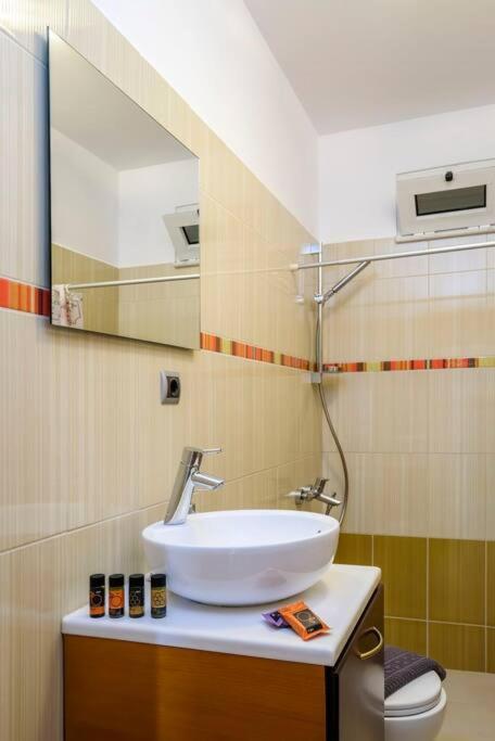 Bay View Apartment La Canea Esterno foto